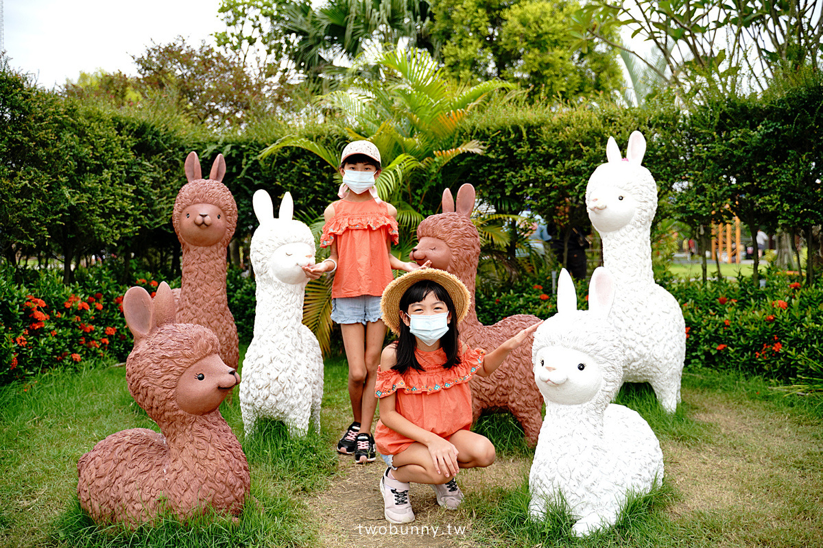 三隻小豬觀光農場｜嘉義民雄小型動物園童話場景好好拍，還有親子遊戲區超放電 @兔兒毛毛姊妹花