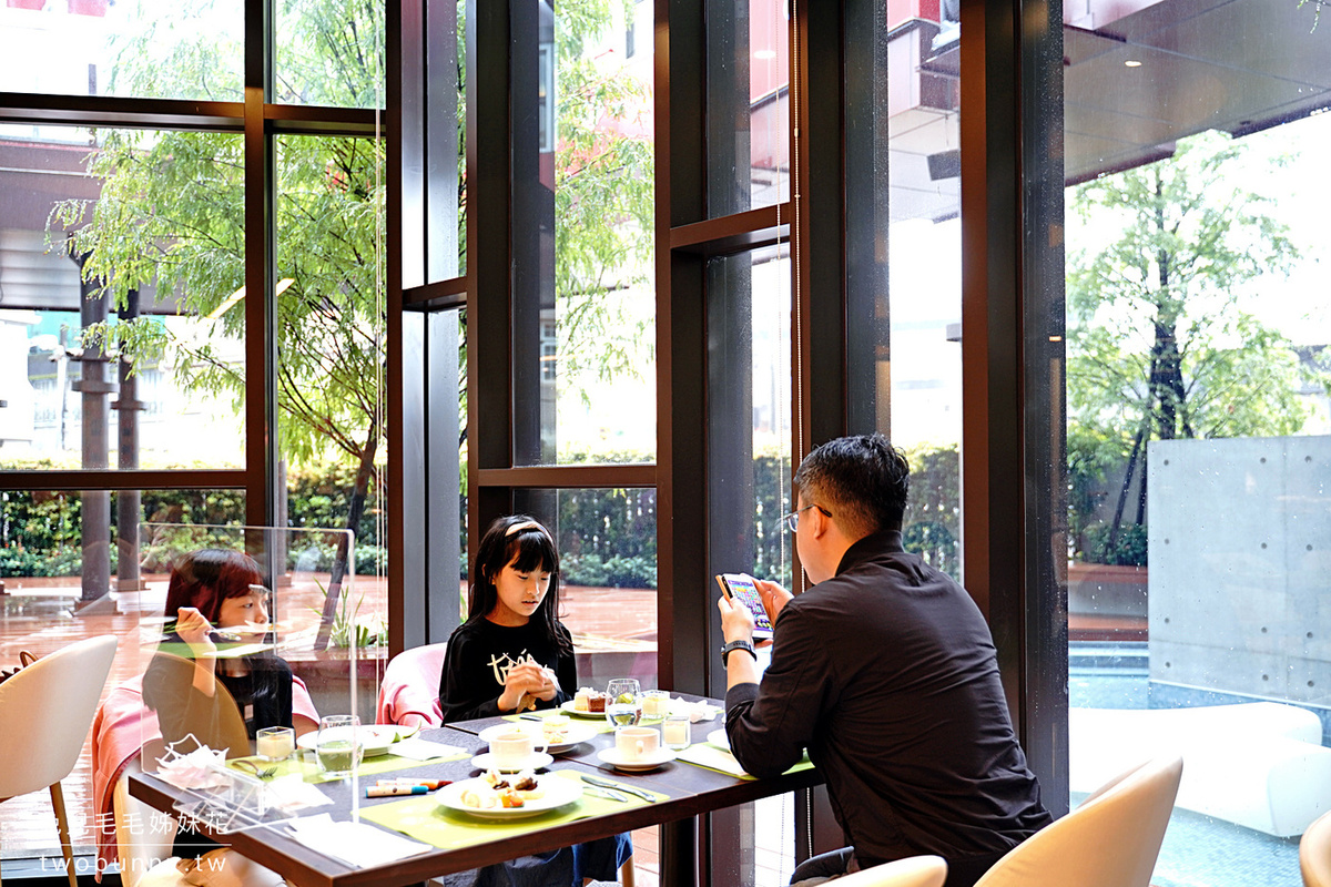 雀客童媽吉親子旅館｜超可愛森林樹屋造型宜蘭親子飯店，350坪遊戲室、電動車玩翻天 @兔兒毛毛姊妹花