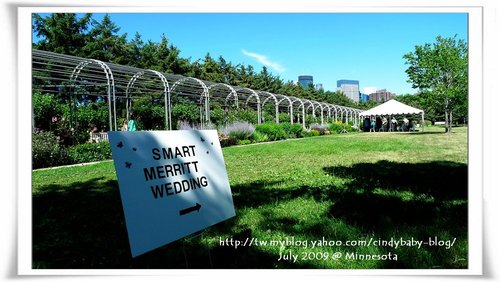 [2009 Minnesota] Sculpture Garden 的花花世界 @兔兒毛毛姊妹花