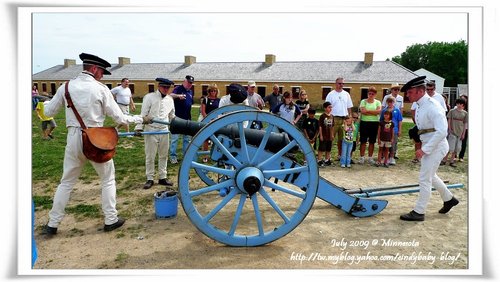 [2009 Minnesota] 穿越時空來到 19 世紀初的 Fort Snelling @兔兒毛毛姊妹花