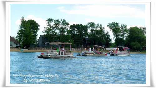 [2009 Minnesota] 被烏雲追著跑的 Boat Parade @兔兒毛毛姊妹花