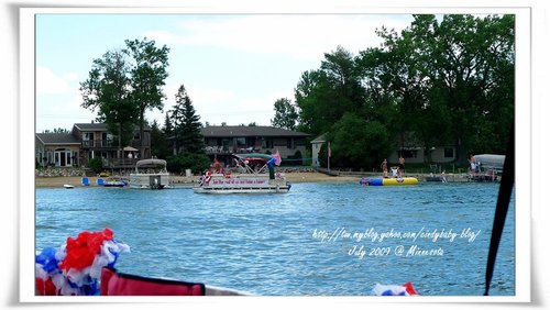 [2009 Minnesota] 被烏雲追著跑的 Boat Parade @兔兒毛毛姊妹花